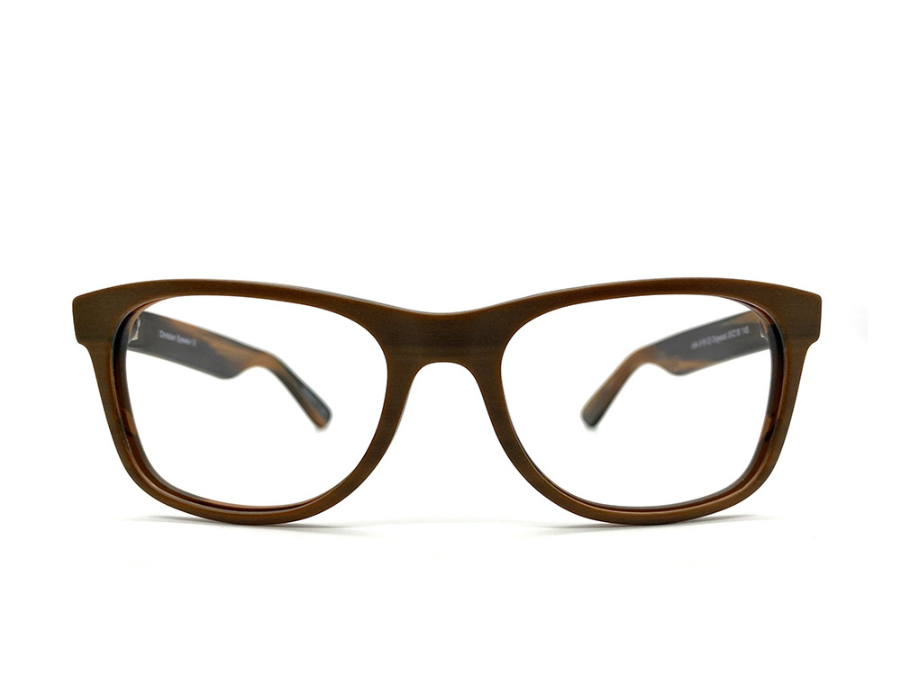 John 3:16 Dogwood With Silver Crosses